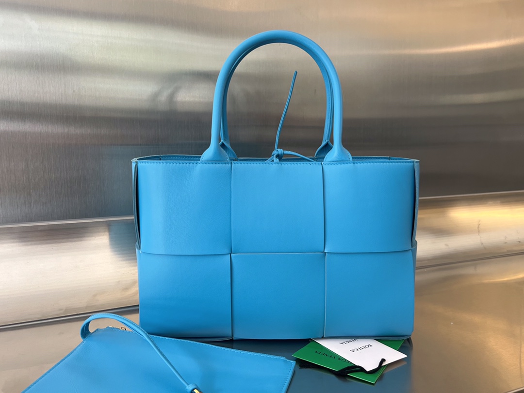 Small Arco Intreccio Leather Tote Bag Sky Blue